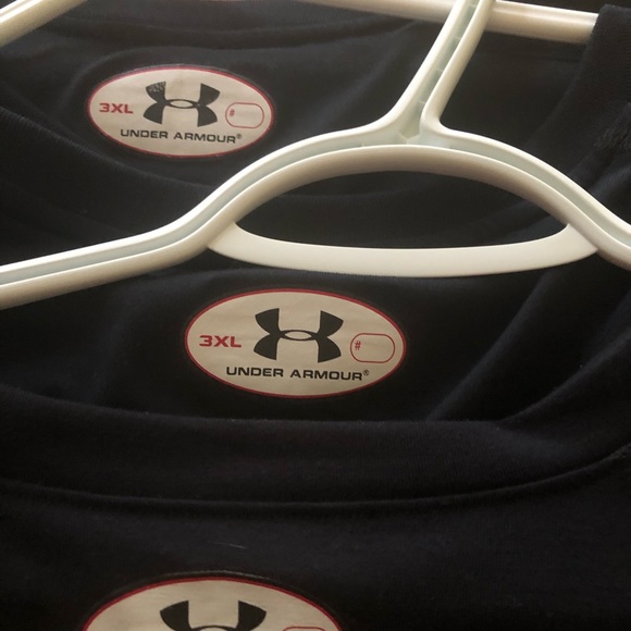 Lot of 3 men’s black under armour shirts - Picture 2 of 4